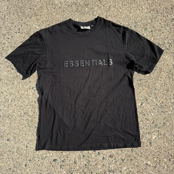 Fear of God Black Essentials Streetwear T-shirt - Picture 1 of 6